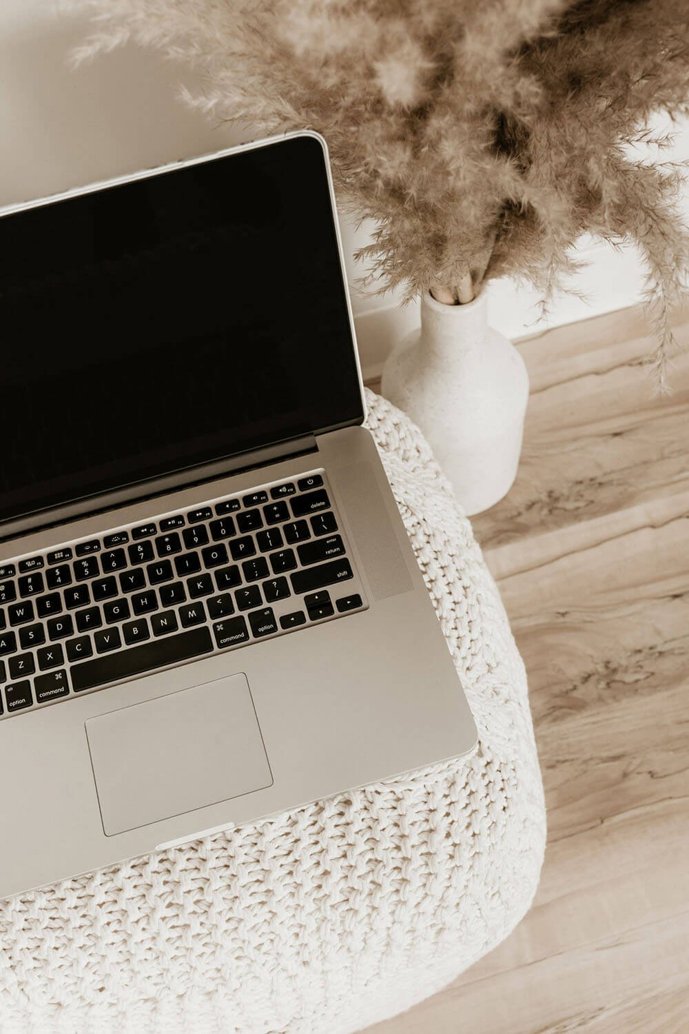Laptop Image 2